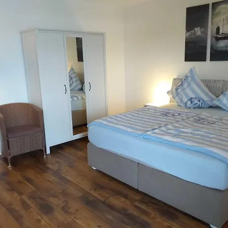 Traumwohnung 211 Apartman *